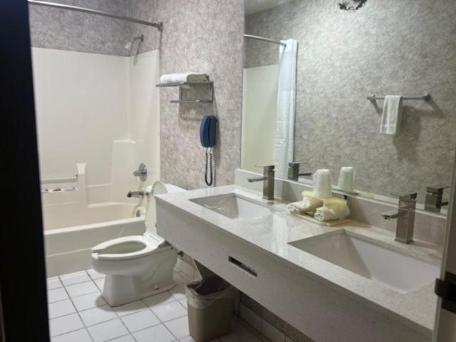 Garden Inn New Castle Екстер'єр фото